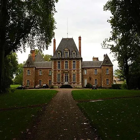 Chateau De Villars 3*