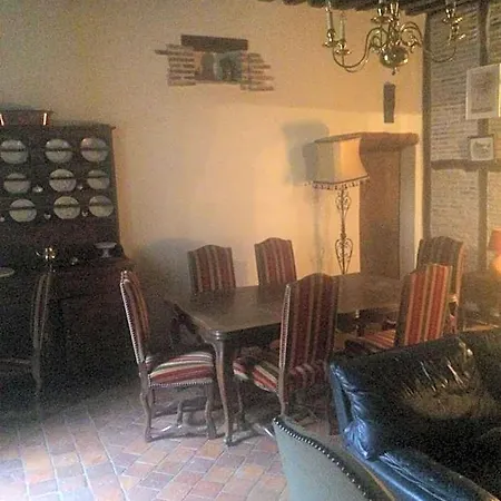 Chateau De Villars Bed and breakfast Villeneuve-sur-Allier