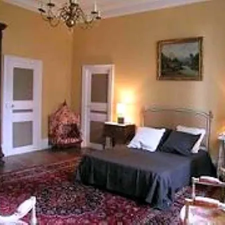 Chateau De Villars Frühstückspension