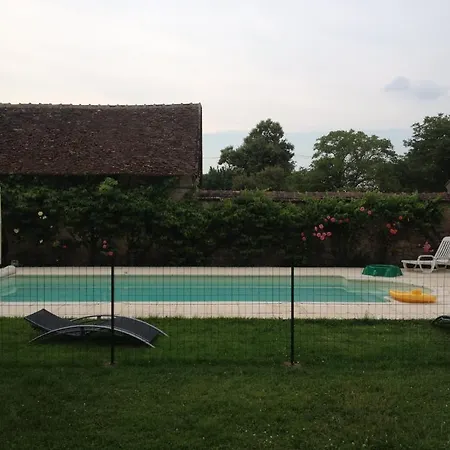 Bed and breakfast Chateau De Villars