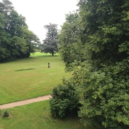 Chateau De Villars 3* Villeneuve-sur-Allier